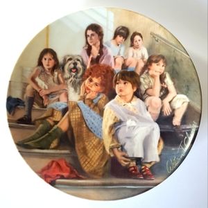 Annie and the Orphans Plate